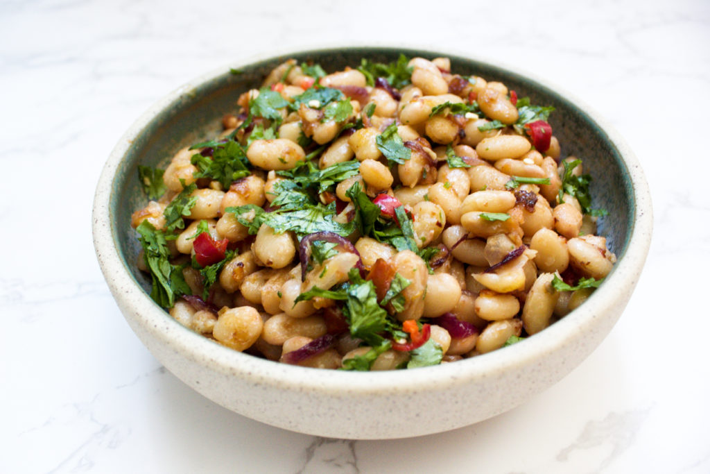 Quick Lobia Masala (White Beans with Tomatoes) - Pakistan Eats